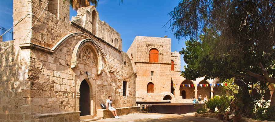 Itinéraire local de Larnaka (Larnaca) - Ammochostos (Famagouste) Itinéraires religieux