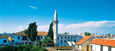 Μεγάλο Τέμενος Μπουγιούκ ή Τζαμί Κεμπίρ στην Λάρνακα